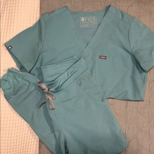 Figs jogger Seaglass blue scrubs
